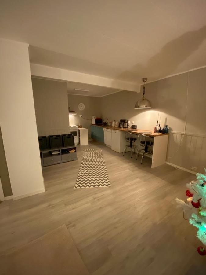 Lyngen, Mackay Appartment, Lyngen Lyngseidet Ngoại thất bức ảnh