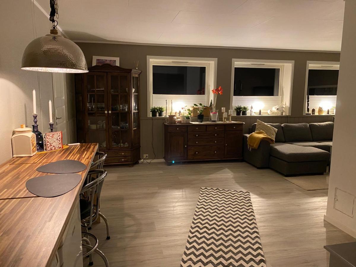 Lyngen, Mackay Appartment, Lyngen Lyngseidet Ngoại thất bức ảnh