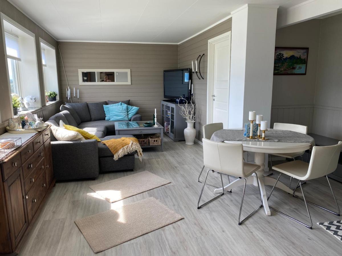 Lyngen, Mackay Appartment, Lyngen Lyngseidet Ngoại thất bức ảnh